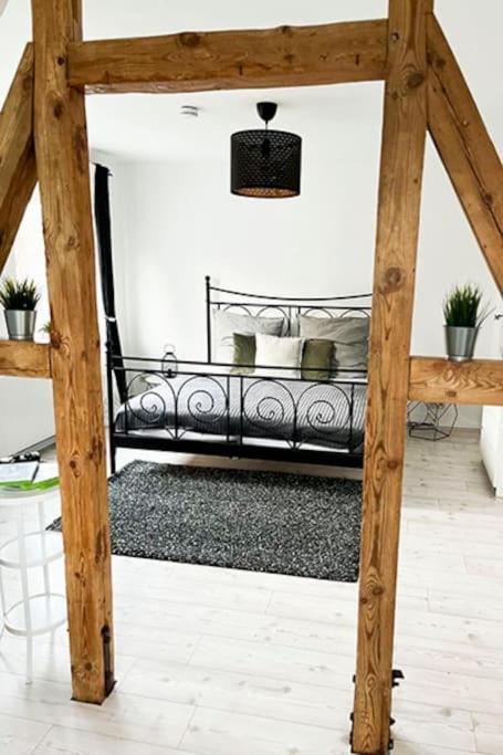 Modernes Apartment Mit Balkon Free Parking Netflix Celle Exterior foto